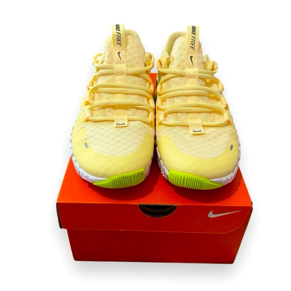 NEW Nike Metcon 5 Women's - Picture 5 of 9